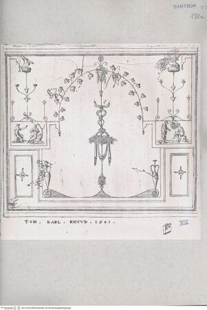 Vorderseite von  [http://creativecommons.org/publicdomain/mark/1.0/] , bh215235d. Foto.