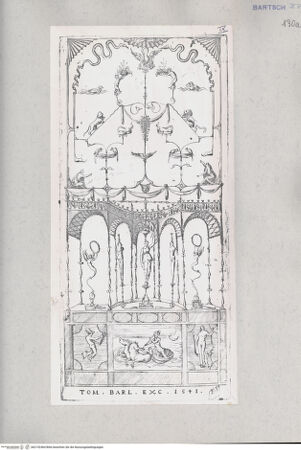 Vorderseite von  [http://creativecommons.org/publicdomain/mark/1.0/] , bh215246d. Foto.