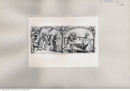 Vorderseite von  [http://creativecommons.org/publicdomain/mark/1.0/] ... - , bh215607. Foto.