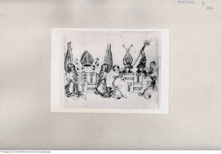 Vorderseite von  [http://creativecommons.org/publicdomain/mark/1.0/] ... - , bh215808. Foto.