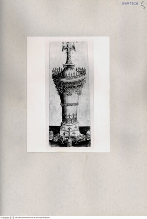 Vorderseite von  [http://creativecommons.org/publicdomain/mark/1.0/] ... - , bh215820. Foto.