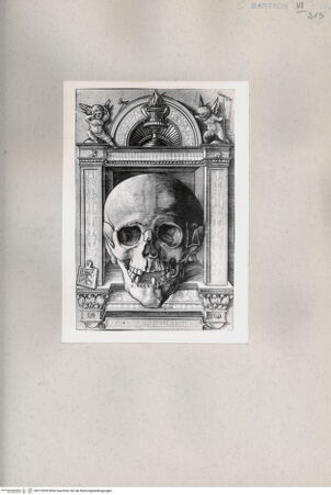 Vorderseite von  [http://creativecommons.org/publicdomain/mark/1.0/] ... - , bh215939. Foto.