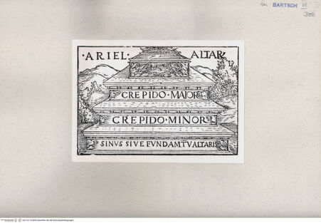 Vorderseite von  [http://creativecommons.org/publicdomain/mark/1.0/] , bh216114. Foto.