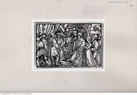 Vorderseite von  [http://creativecommons.org/publicdomain/mark/1.0/] , bh216119. Foto.