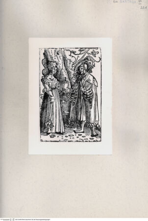 Vorderseite von  [http://creativecommons.org/publicdomain/mark/1.0/] , bh216498. Foto.