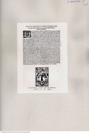 Vorderseite von  [http://creativecommons.org/publicdomain/mark/1.0/] ... - , bh216540. Foto.