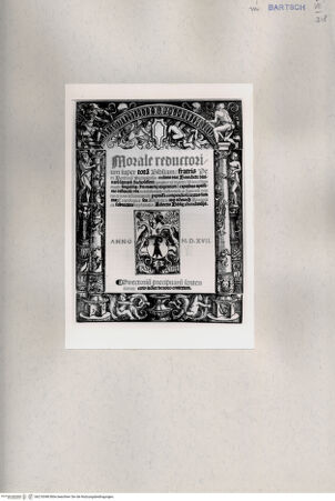 Vorderseite von  [http://creativecommons.org/publicdomain/mark/1.0/] ... - , bh216548. Foto.