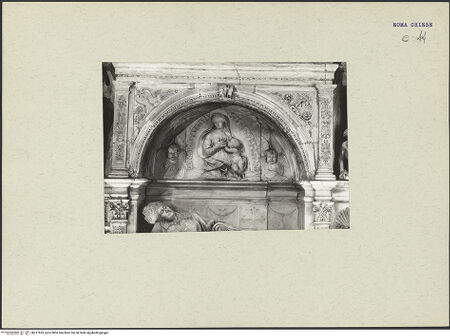 Vorderseite von ICCD [https://www.deutsche-digitale-bibliothek.de/content/lizenzen/rv-ez/] Grabmal für Kardinal Giovanni Michiel und Bischof Antonio Orso - Lünette mit Maria lactans und Cherubim, bh217655_recto. Foto.