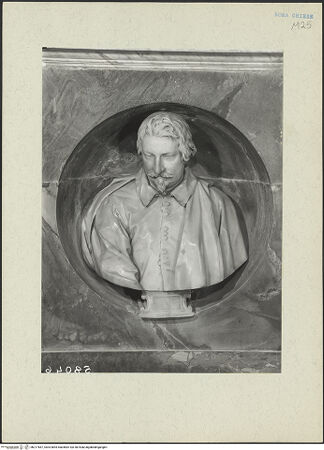 Vorderseite von ICCD [https://www.deutsche-digitale-bibliothek.de/content/lizenzen/rv-ez/] Büsten der Familie FrangipaneBüste des Roberto Frangipane - , bh217667_recto. Foto.