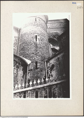 Vorderseite von Claussen, Peter Cornelius [https://www.deutsche-digitale-bibliothek.de/content/lizenzen/rv-fz/] CattedraleOstfassade - Südlicher Querhausarm, Treppenturm von Südosten, bh219417_recto. Foto: Claussen, Peter Cornelius.