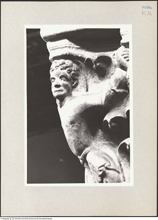 Vorderseite von Claussen, Peter Cornelius [https://www.deutsche-digitale-bibliothek.de/content/lizenzen/rv-fz/] Kapitelle der NordarkadeKapitell 4 - Detail, bh219624_recto. Foto: Claussen, Peter Cornelius.