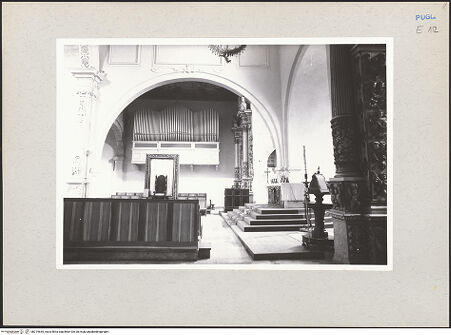 Vorderseite von Claussen, Peter Cornelius [https://www.deutsche-digitale-bibliothek.de/content/lizenzen/rv-fz/] CattedraleQuerhaus, Mittelapsis und Ostkapellen - Vierung und Nordquerhaus von Süden, bh219645_recto. Foto: Claussen, Peter Cornelius.