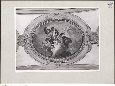 Vorderseite von Sopr. BAS NA [https://www.deutsche-digitale-bibliothek.de/content/lizenzen/rv-ez/] Engel - Gesamtansicht, bh220741_recto. Foto.