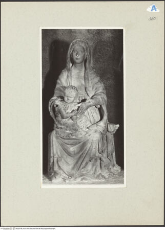 Vorderseite von Sopr. BAS NA [https://www.deutsche-digitale-bibliothek.de/content/lizenzen/rv-ez/] Thronende Maria mit Kind - Frontalansicht, bh220748_recto. Foto.