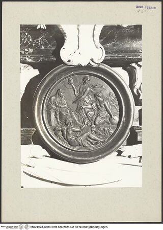 Vorderseite von ICCD [https://www.deutsche-digitale-bibliothek.de/content/lizenzen/rv-ez/] Grabmal für Lucas Holste (Holstenius) aus Hamburg, gest. 1661Allegorie der Gelehrsamkeit mit Personifikation des Tibers - , bh221023_recto. Foto.