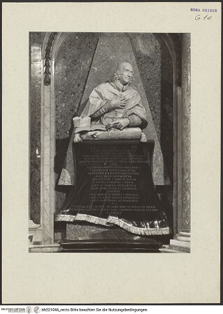 Vorderseite von ICCD [https://www.deutsche-digitale-bibliothek.de/content/lizenzen/rv-ez/] Grabmal des Kardinals Jean Gauthier de Sluse - Gesamtansicht, frontal, bh221046_recto. Foto.