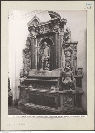 Vorderseite von Alinari [https://www.deutsche-digitale-bibliothek.de/content/lizenzen/rv-ez/] Grabmal des Carlo Spinelli (gest. 1634) - Gesamtansicht, bh221179_recto. Foto.