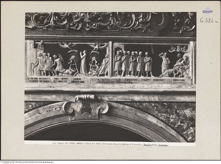 Vorderseite von Alinari [https://www.deutsche-digitale-bibliothek.de/content/lizenzen/rv-ez/] Szenen aus dem Leben der heiligen Katharina von Alexandrien - Szene 10: die Folterräder der Katharina werden von Engeln zerstört; Szene 11: Katharina wird enthauptet (vor 1943), bh221346_recto. Foto.