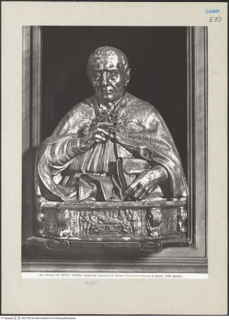 Vorderseite von Alinari [https://www.deutsche-digitale-bibliothek.de/content/lizenzen/rv-ez/] Büstenreliquiar des heiligen Severus von Neapel - Gesamtansicht, bh221380_recto. Foto.