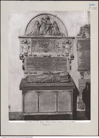 Vorderseite von Alinari [https://www.deutsche-digitale-bibliothek.de/content/lizenzen/rv-ez/] Grabmal Papst Innozenz' IV. (gest. 1254) - Gesamtansicht, bh221385_recto. Foto.