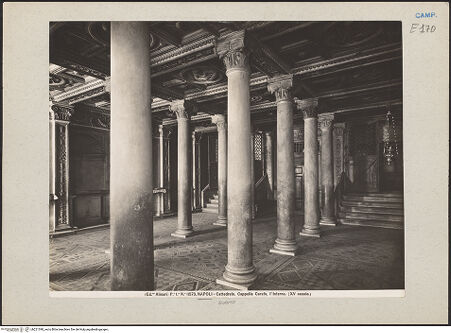 Vorderseite von Alinari [https://www.deutsche-digitale-bibliothek.de/content/lizenzen/rv-ez/] DuomoSuccorpo, Confessione di San Gennaro (Cappella Carafa) - Ansicht von Nordosten, bh221390_recto. Foto.