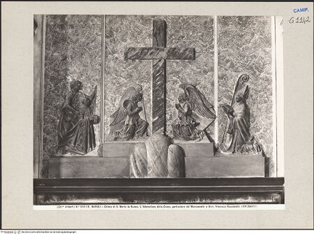 Vorderseite von Alinari [https://www.deutsche-digitale-bibliothek.de/content/lizenzen/rv-ez/] Grabmal des Giovanni Vincenzo Macedonio (gest. 1565) - Oberes Teil, bh224923_recto. Foto.