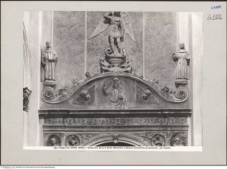 Vorderseite von Alinari [https://www.deutsche-digitale-bibliothek.de/content/lizenzen/rv-ez/] Grabmal des Galeazzo Sanseverino (gest. 1477)Der Erzengel Michael; die heilige Antonius von Padua und Franziskus; Gottvater - Gesamtansicht, bh224925_recto. Foto.