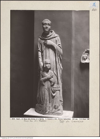 Vorderseite von Alinari [https://www.deutsche-digitale-bibliothek.de/content/lizenzen/rv-ez/] Präsentationsgruppe des Grabmals des Giovanni d'Angiò (Johannes von Anjou, Herzog von Durazzo, gest. 1337)Heiliger Dominikus mit Giovanni d'Angiò (Johannes von Anjou, Herzog von Durazzo) - Gesamtansicht, bh225101_recto. Foto.