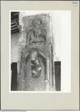 Vorderseite von Foto Marburg [https://www.deutsche-digitale-bibliothek.de/content/lizenzen/rv-ez/] Thronende Madonna; Heiliger mit Buch - , bh225269_recto. Foto: Hutzel, Max.