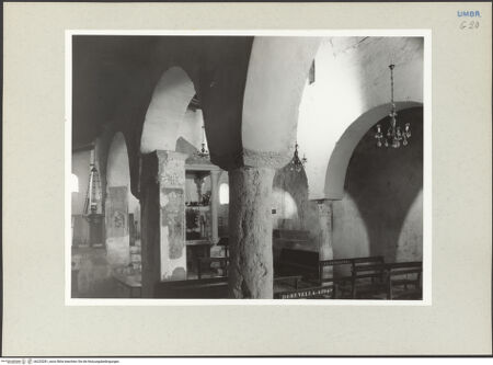 Vorderseite von Foto Marburg [https://www.deutsche-digitale-bibliothek.de/content/lizenzen/rv-ez/] Santa Pudenziana - Blick vom südlichen Seitenschiff in das Mittelschiff, nach Nordwesten, bh225281_recto. Foto: Hutzel, Max.