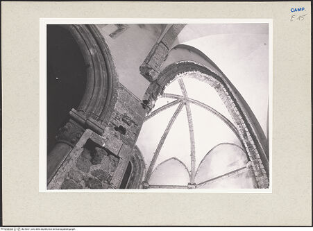 Vorderseite von Pedicini, Luciano [https://www.deutsche-digitale-bibliothek.de/content/lizenzen/rv-ez/] Cattedrale - Gewölbe von Nordwesten, bh225421_recto. Foto: Pedicini, Luciano.