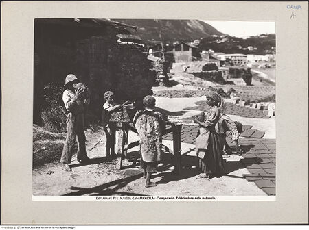 Vorderseite von Alinari [https://www.deutsche-digitale-bibliothek.de/content/lizenzen/rv-ez/] Ziegelfabrik, bh226564_recto. Foto.