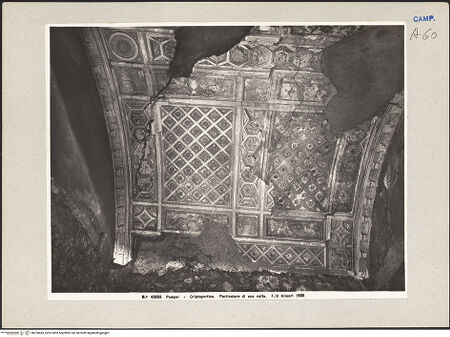 Vorderseite von Alinari [https://www.deutsche-digitale-bibliothek.de/content/lizenzen/rv-ez/] Gewölbedekoration - Detail, bh226683_recto. Foto.