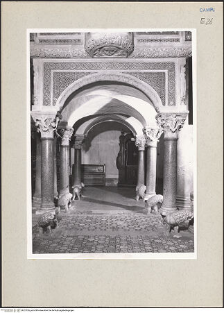 Vorderseite von Pedicini, Luciano [https://www.deutsche-digitale-bibliothek.de/content/lizenzen/rv-ez/] Ansicht von unten, bh227826_recto. Foto: Pedicini, Luciano.