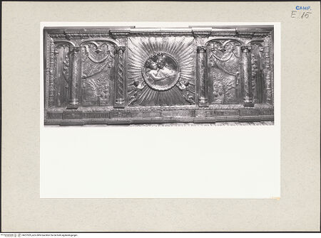 Vorderseite von Pedicini, Luciano [https://www.deutsche-digitale-bibliothek.de/content/lizenzen/rv-ez/] HochaltarAntependium - Antependium, bh227829_recto. Foto: Pedicini, Luciano.