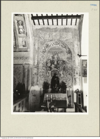 Vorderseite von Getty Research Institute [https://www.deutsche-digitale-bibliothek.de/content/lizenzen/rv-ez/] Rosenkranzmadonna mit Heiligen, Stiftern und musizierenden Engeln sowie die fünfzehn Geheimnisse des Rosenkranzes - Gesamtansicht, bh228541_recto. Foto: Hutzel, Max.