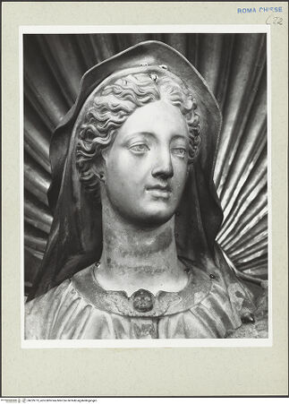 Vorderseite von Courtauld Institute [https://www.deutsche-digitale-bibliothek.de/content/lizenzen/rv-ez/] Madonna del Parto - Detail: Kopf der Madonna, bh229773_recto. Foto.