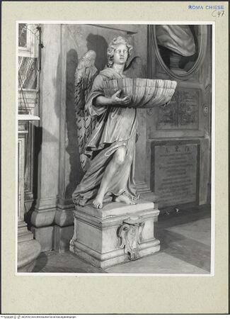 Vorderseite von Courtauld Institute, Conway Library [https://www.deutsche-digitale-bibliothek.de/content/lizenzen/rv-ez/] Zwei Engel mit WeihwasserbeckenErzengel Gabriel mit Weihwasserbecken - , bh229782_recto. Foto.