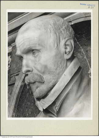 Vorderseite von Courtauld Institute [https://www.deutsche-digitale-bibliothek.de/content/lizenzen/rv-ez/] Grabmal des Pedro Foix de MontoyaBüste des Pedro Foix de Montoya - Nahaufnahme von rechts, bh230174_recto. Foto.