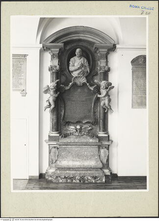 Vorderseite von Courtauld Institute [https://rightsstatements.org/page/CNE/1.0/] Grabmal des Francisco de Vides (+ 1699) - Gesamtansicht, bh230178_recto. Foto.