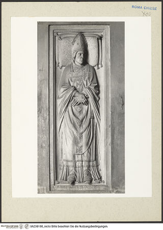 Vorderseite von Courtauld Institute [http://creativecommons.org/publicdomain/mark/1.0/] Grabmal des Bischofs Rodrigo Sánchez de Arévalo (+1464)Grabplatte - Gesamtansicht Grabplatte, bh230180_recto. Foto.