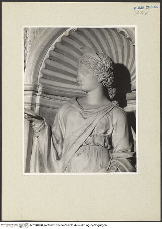 Vorderseite von Courtauld Institute [https://www.deutsche-digitale-bibliothek.de/content/lizenzen/rv-ez/] Grabmal des Kardinals Ascanio Maria Sforza, (gestorben 1505)Figuren der theologischen Tugenden und Kardinaltugendenrechte Nische: Klugheit - Kopf und Büste der Statue, bh230280_recto. Foto.