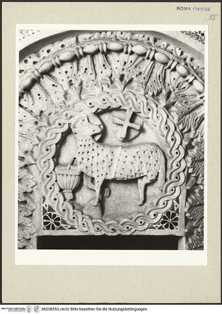 Vorderseite von Courtauld Institute [https://www.deutsche-digitale-bibliothek.de/content/lizenzen/rv-ez/] Altarstipes - Detail: Agnus Dei, bh230353_recto. Foto.
