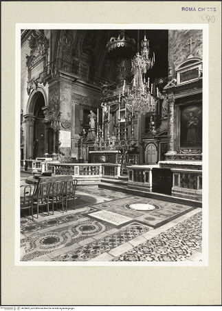 Vorderseite von Courtauld Institute [https://www.deutsche-digitale-bibliothek.de/content/lizenzen/rv-ez/] Santa Maria in AracoeliQuerhaus - Querhaus mit Hochaltar, von Südwesten, bh230425_recto. Foto.