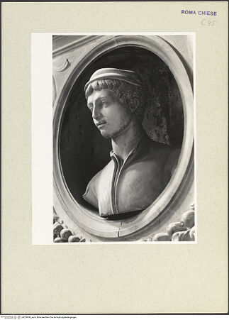 Vorderseite von Courtauld Institute [https://www.deutsche-digitale-bibliothek.de/content/lizenzen/rv-ez/] Grabmal für den Astronomen Lodovico Grato Margani (gest. 1520)Mittlere Zone: Büste des Verstorbenen, flankiert von Engeln - Büste, Ansicht von rechts, bh230449_recto. Foto.