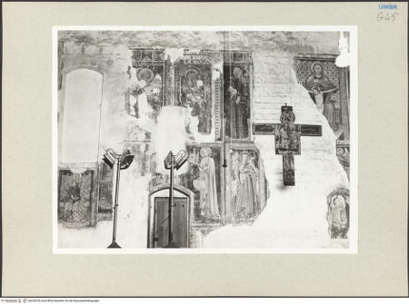 Vorderseite von Getty Research Institute [https://www.deutsche-digitale-bibliothek.de/content/lizenzen/rv-ez/] Santa Maria - Rechte Langhauswand, östlicher Abschnitt, Teilansicht, bh232018_recto. Foto: Hutzel, Max.