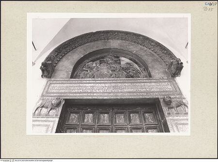 Vorderseite von Pedicini, Luciano [https://www.deutsche-digitale-bibliothek.de/content/lizenzen/rv-ez/] Hauptportal - Detail, bh232415_recto. Foto: Pedicini, Luciano.