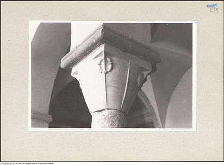 Vorderseite von Pace, Valentino [https://www.deutsche-digitale-bibliothek.de/content/lizenzen/rv-ez/] Östliches Kapitell - Seitenansicht, bh232471_recto. Foto: Pace, Valentino.