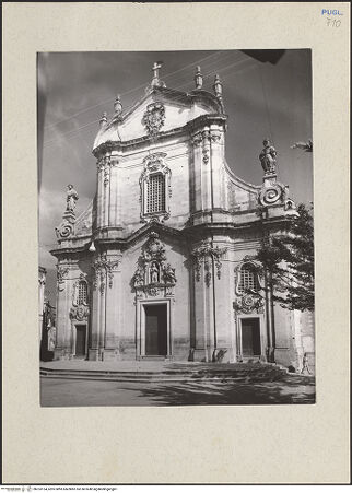 Vorderseite von Guido, Giovanni, Lecce [https://www.deutsche-digitale-bibliothek.de/content/lizenzen/rv-ez/] Santa Maria della Scala - Fassade, bh233154_recto. Foto.