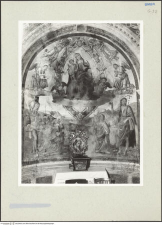 Vorderseite von Getty Research Institute [https://www.deutsche-digitale-bibliothek.de/content/lizenzen/rv-ez/] Madonna in Cherubsmandorla mit den heilgen Sebastian, Katharina von Alexandrien, Apollonia und Johannes dem Täufer - Gesamtansicht, bh233404_recto. Foto: Hutzel, Max.